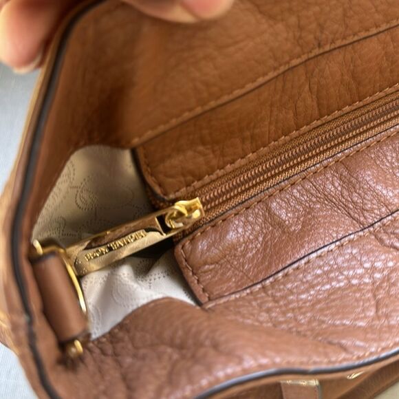 Michael Kors Cognac Leather Brooke Medium Tote/Crossbody Bag - Picture 7 of 11